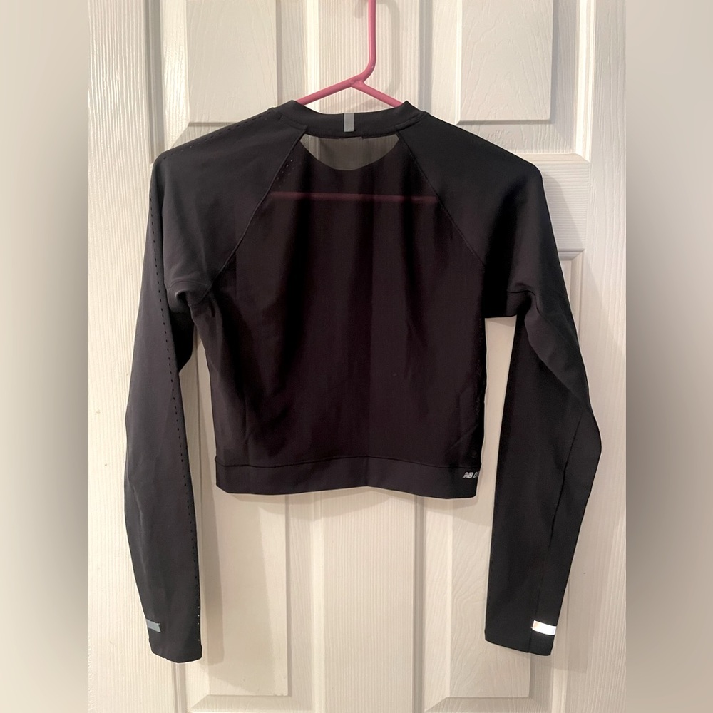 New Balance cropped running long sleeve top Size S